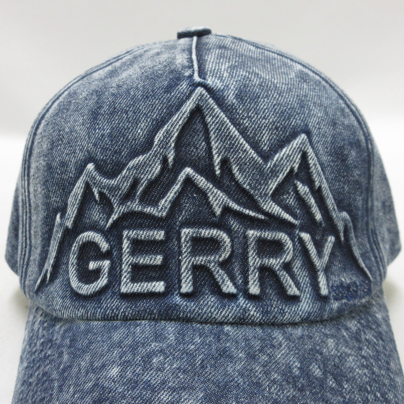 GERRYエンボス キャップ